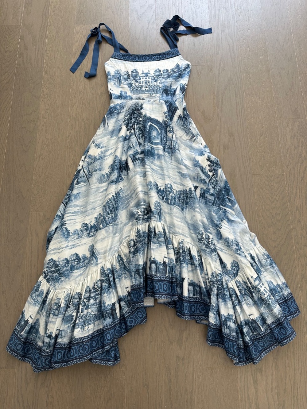 Alice + Olivia Rosalee Chateau Toile De Jouy Blue White Maxi Dress Tie Corset 2 - Picture 2 of 13